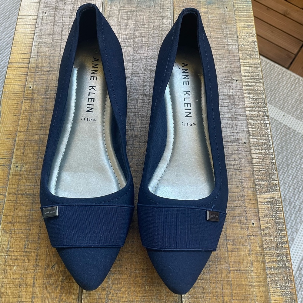 Anne Klein Oleesa Flats